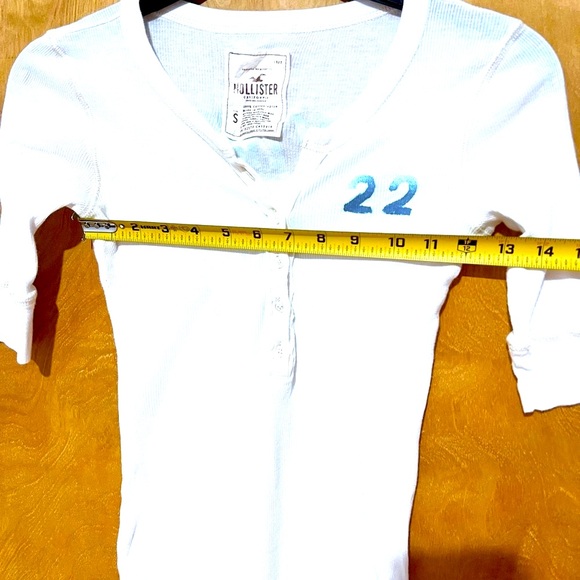 Hollister Women’s Junior T-Shirt (Sz.S) - Picture 3 of 4